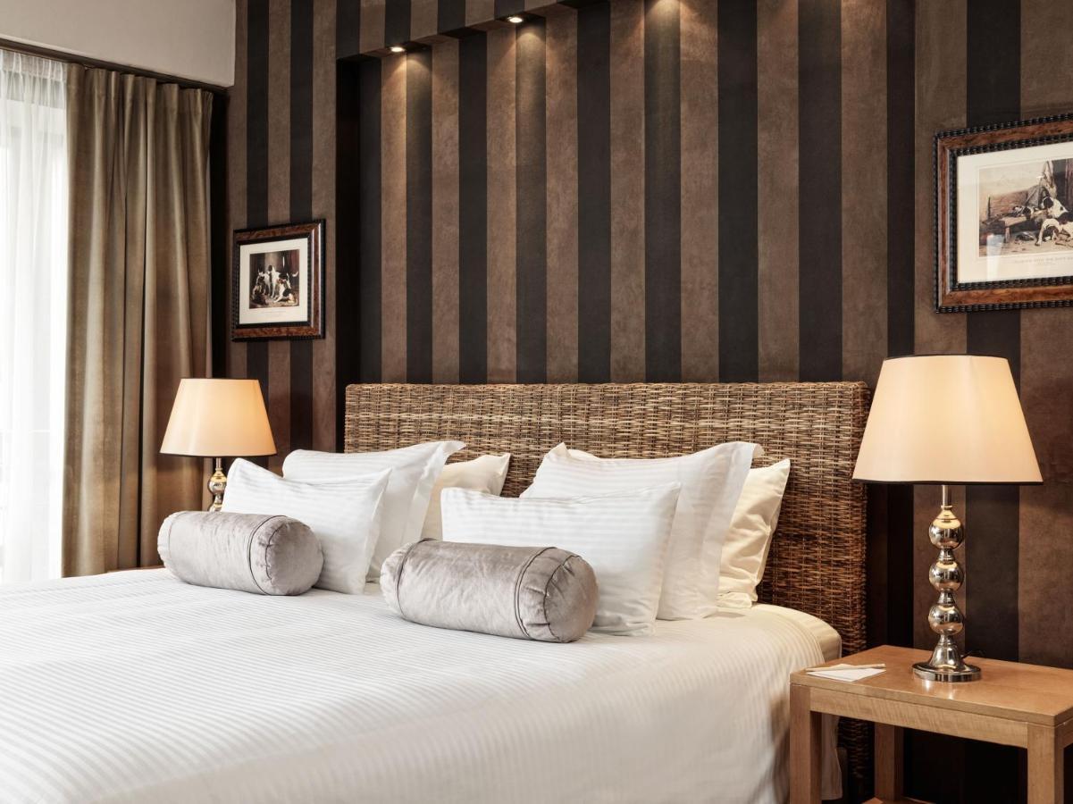 Sea View Hotel Glyfáda Ngoại thất bức ảnh